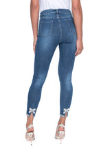 Load image into Gallery viewer, Frank Lyman denim capri
