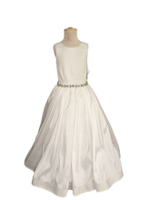 Load image into Gallery viewer, Teter Warm Communion Dress
